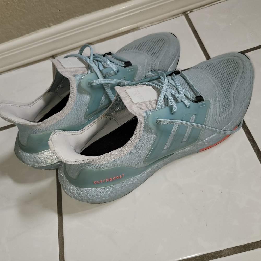 Men's shoes